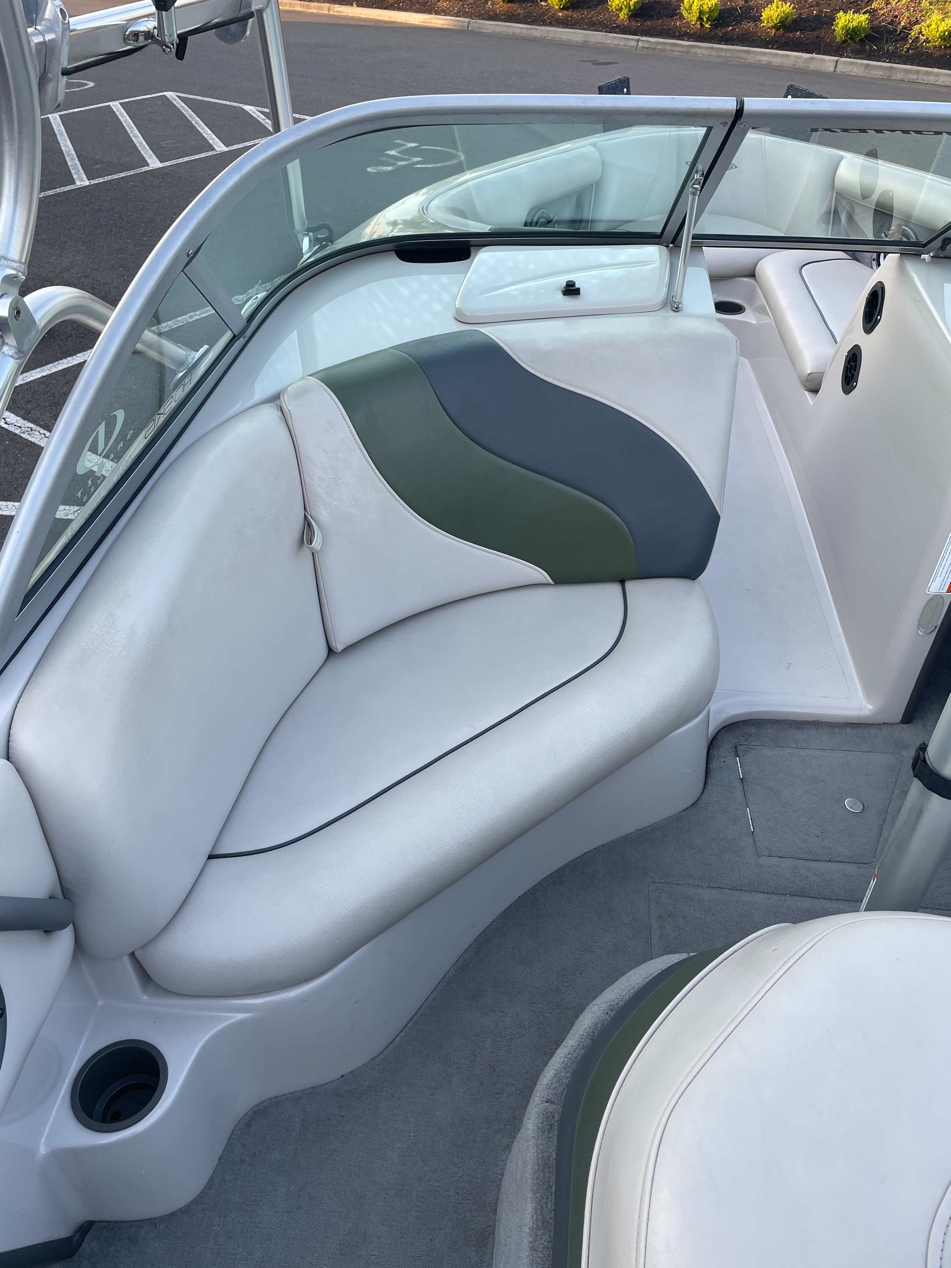 2006 Moomba Outback Icon